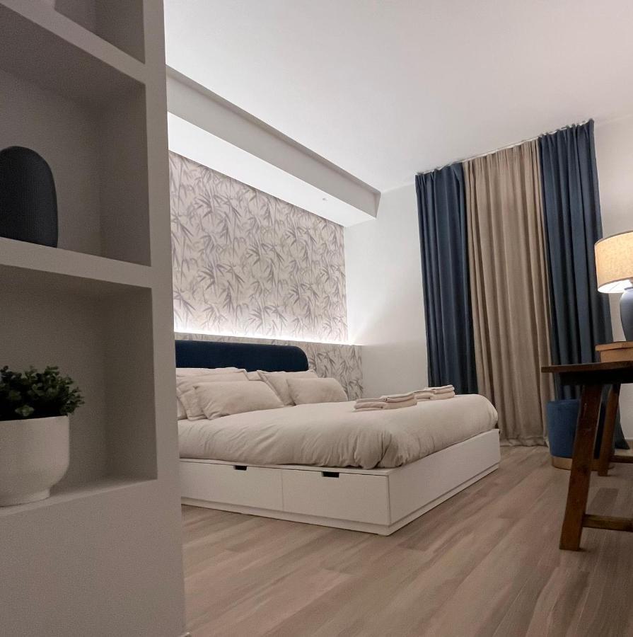 Luxury Studio 11 Бари Экстерьер фото